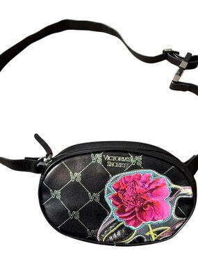 Victoria’s Secret belt bag